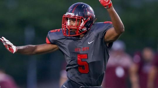 No. 4 Class 6AII: Del City Eagles (1-0)